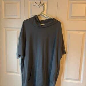 Men's Gray Hooded Shirt